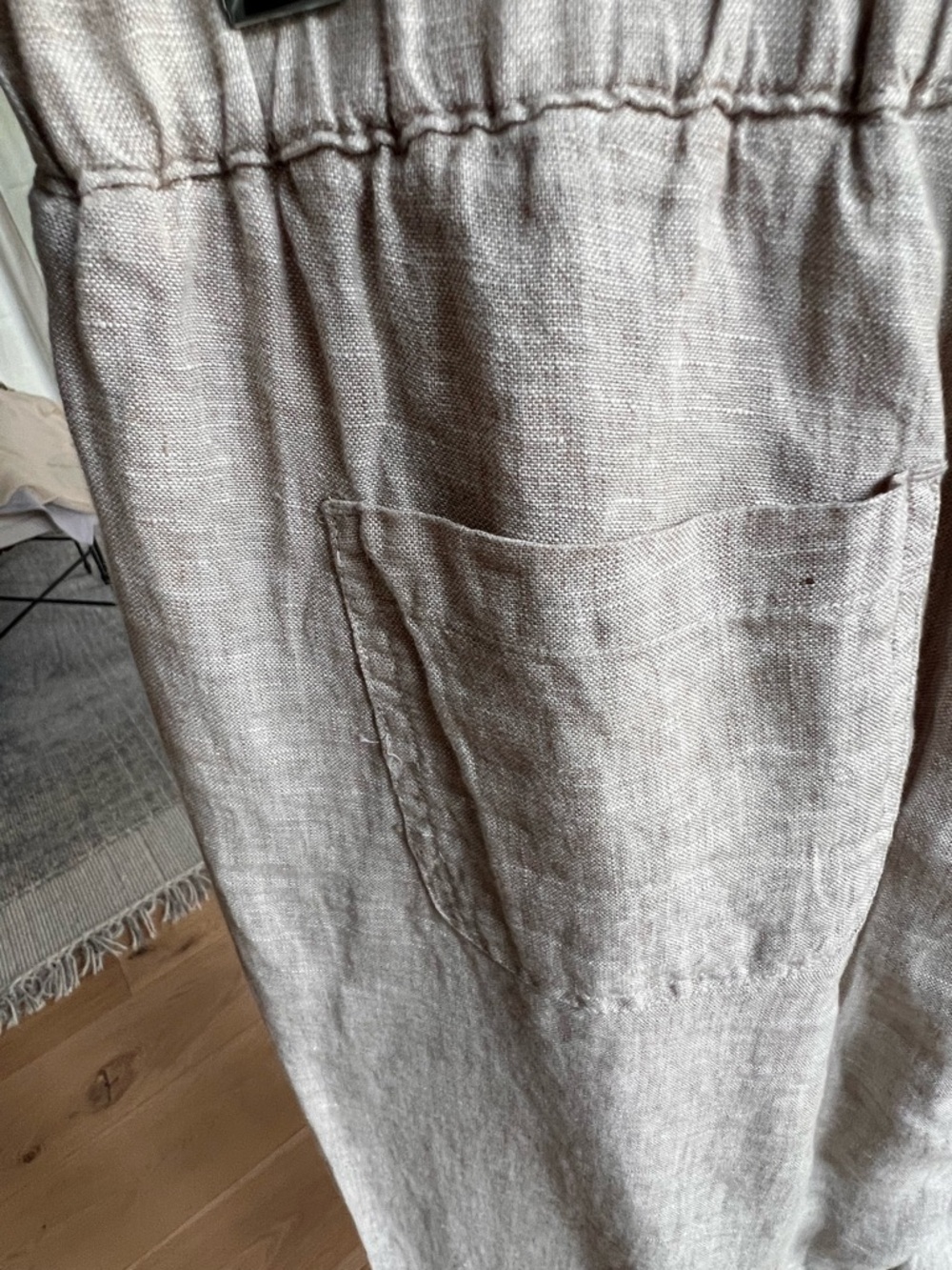 NWOT Quince Natural Beige Cropped Linen Pants. Size M - Picture 12 of 13
